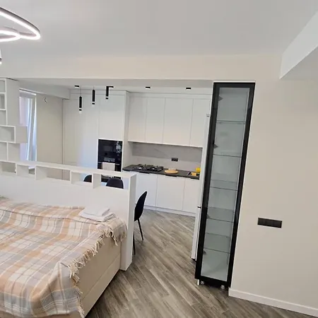 аэропорт-номера 24/24 . Apartment
