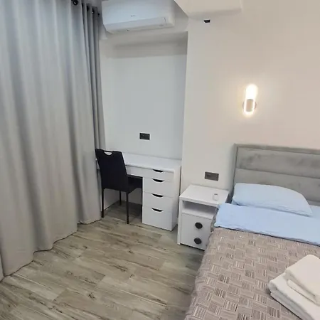 Apartment аэропорт-номера 24/24 . *