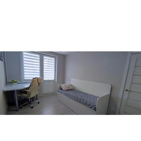 Apartment аэропорт-номера 24/24 . *