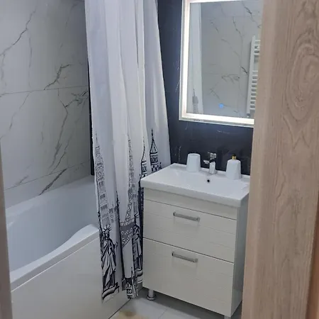 аэропорт-номера 24/24 . Apartment