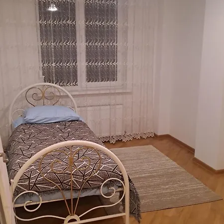 Apartment аэропорт-номера 24/24 .