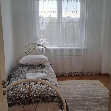 аэропорт-номера 24/24 . Διαμέρισμα *